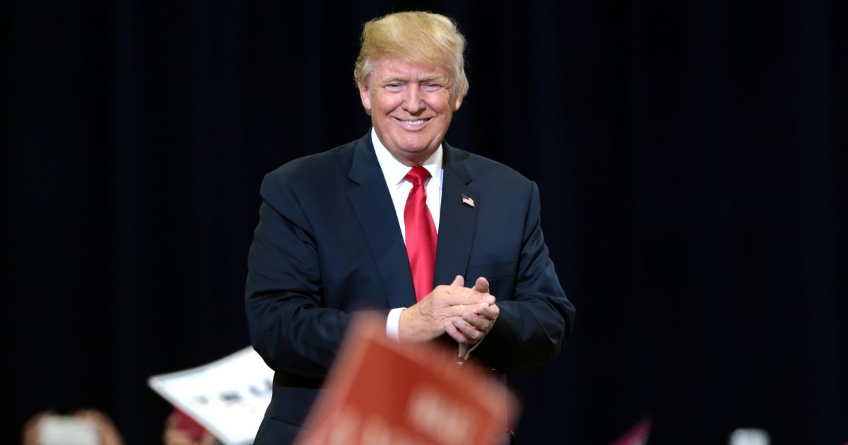 Donald Trump Speaking at a Rally: Photo by Gage Skidmore, taken on October 29, 2016, at the Phoenix Convention Center, Phoenix, Arizona, via Flickr.