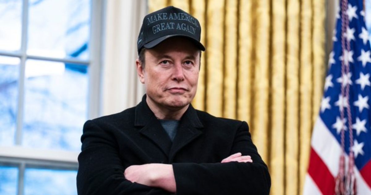 Elon Musk’s Email to Federal Workers Sparks Chaos as Trump’s MAGA Allies Fire Back