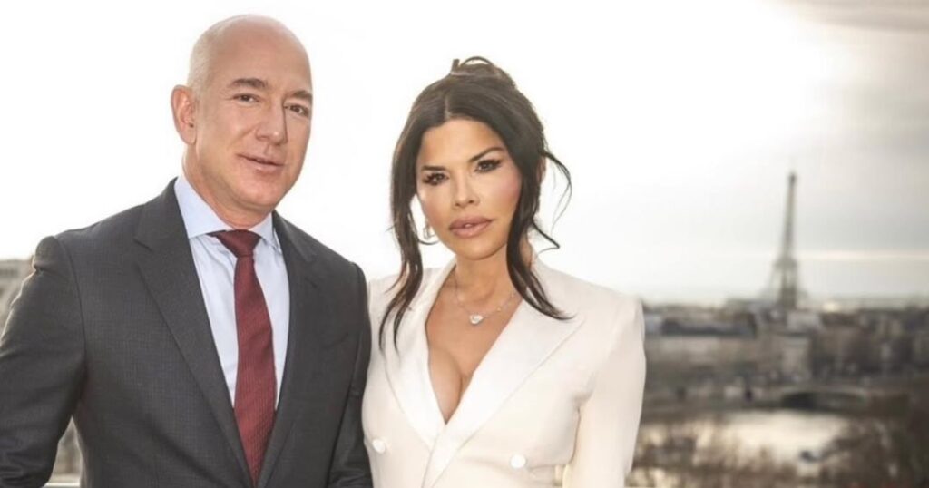 Jeff Bezos and Lauren Sanchez