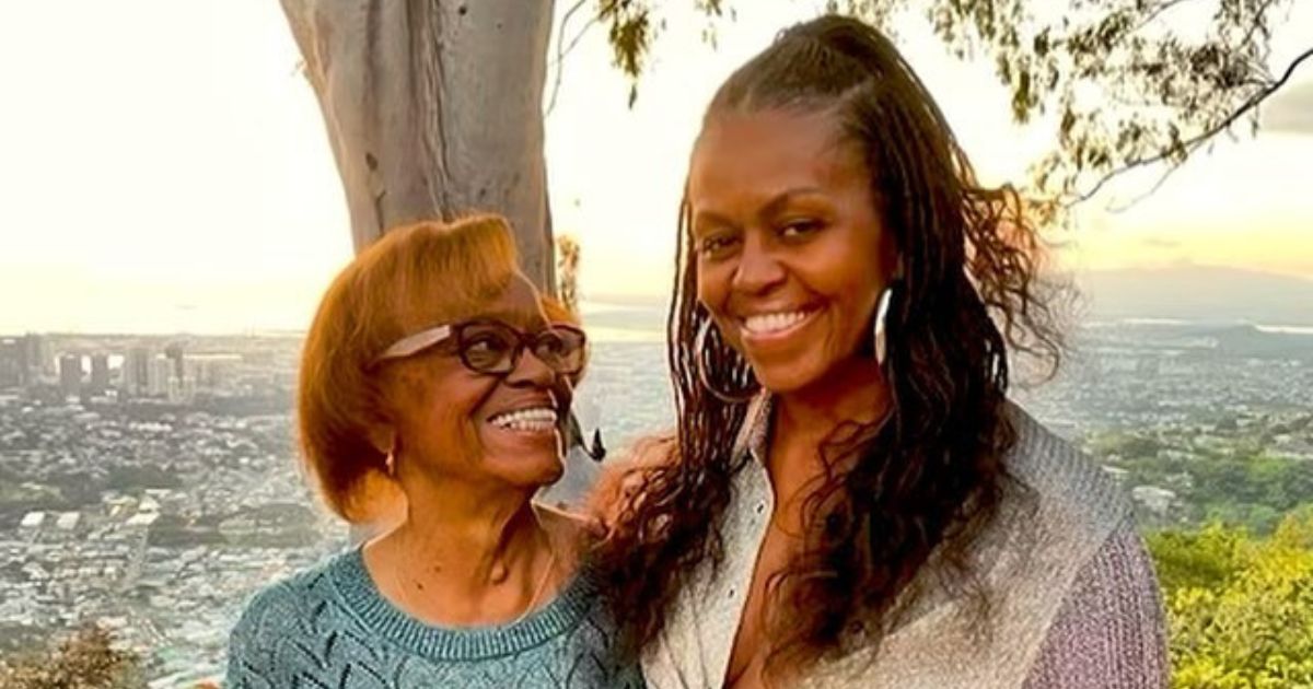 Michelle Obama with her Mother Marian Robinson