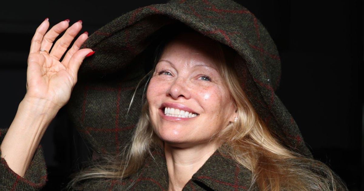 Pamela Anderson without makeup