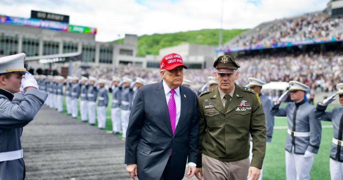 President Donald Trump Addresses the West Point Class of 2025 ( @WhiteHouse|X)
