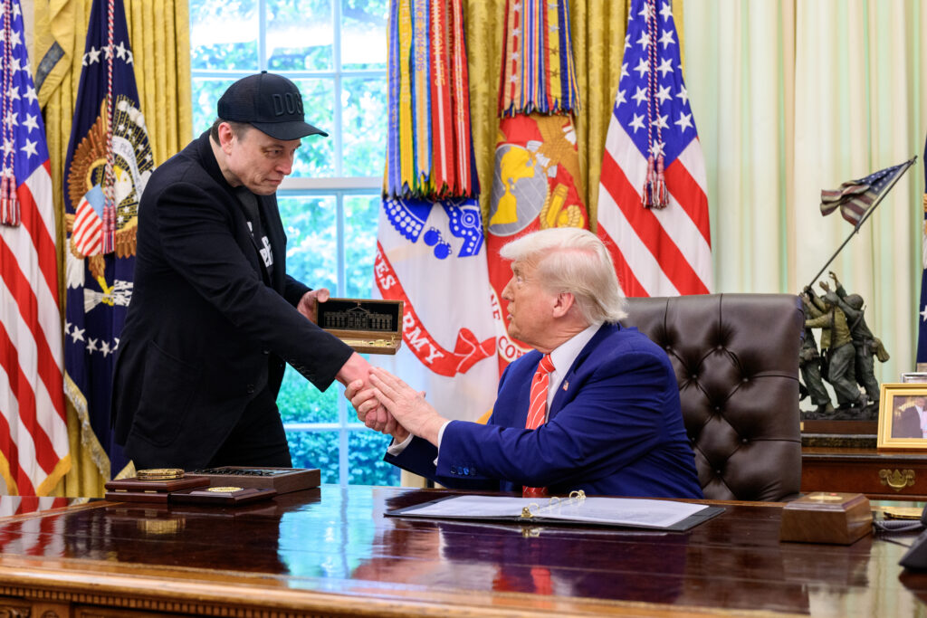 Donald Trump thanking Elon Musk for his “service to America” (Image Source: X/The White House)