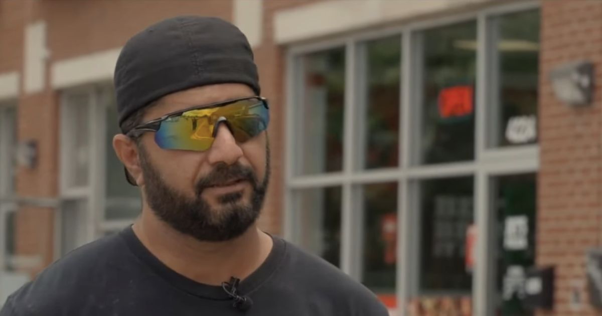 Pizza Delivery Guy helps elderly woman