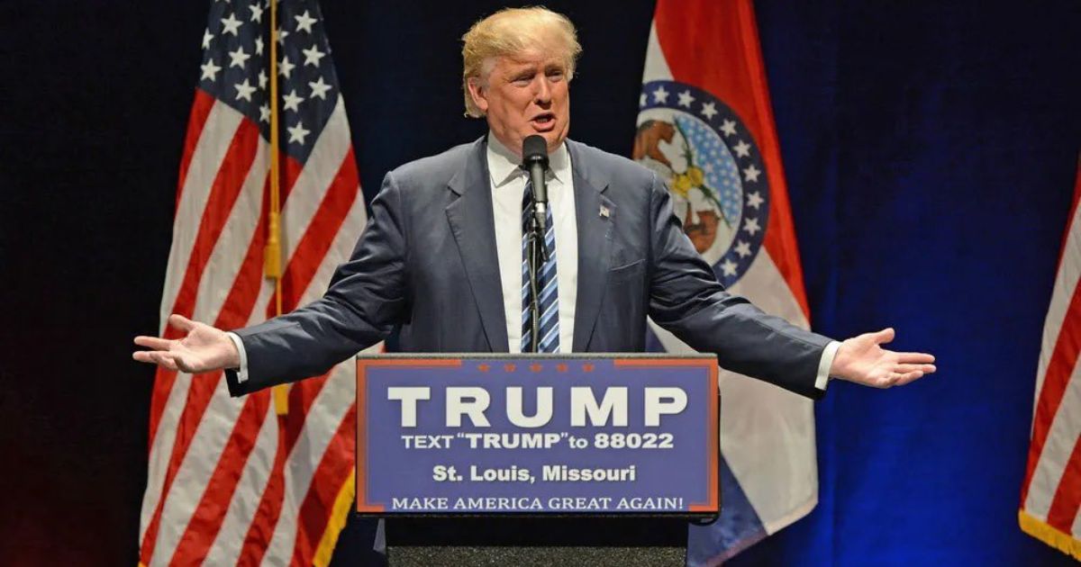 Donald Trump's happy signing GENIUS Act