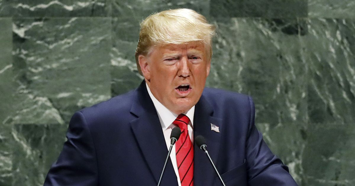 Lip-reader decodes Donald Trump’s seething 10-word vow as he lashes out