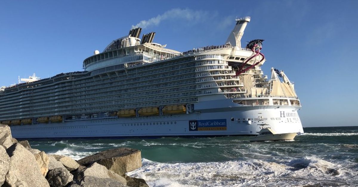 One of world's largest Cruise Ships- Royal Caribbean Harmony. (@CruiseRadio|X.Com).